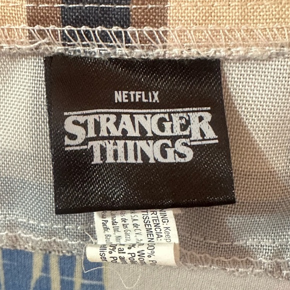 Stranger Things Bundle Deal - Picture 8 of 9